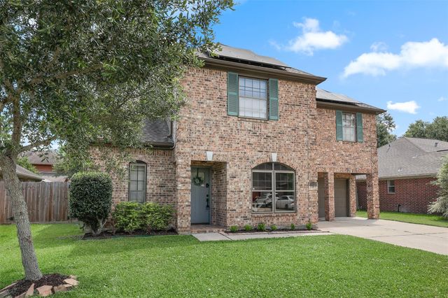 1119 Chesterwood Drive, Pearland, TX 77581