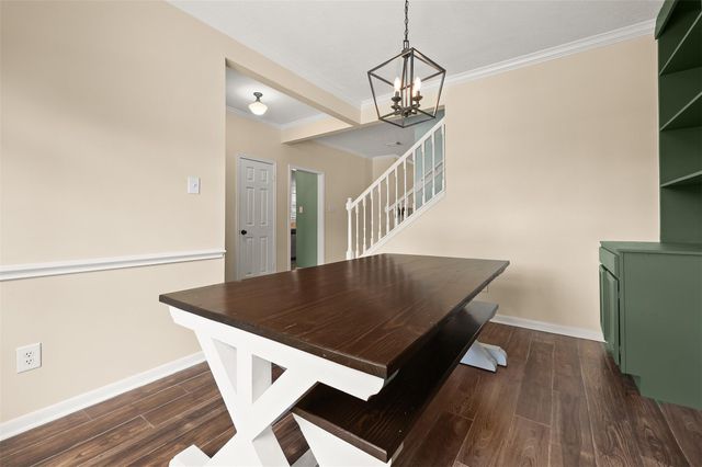 1119 Chesterwood Drive, Pearland, TX 77581