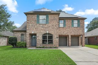 1119 Chesterwood Drive, Pearland, TX 77581