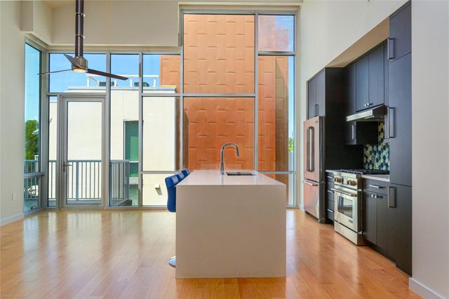 1600 Barton Springs RD 5601, Austin, TX 78704