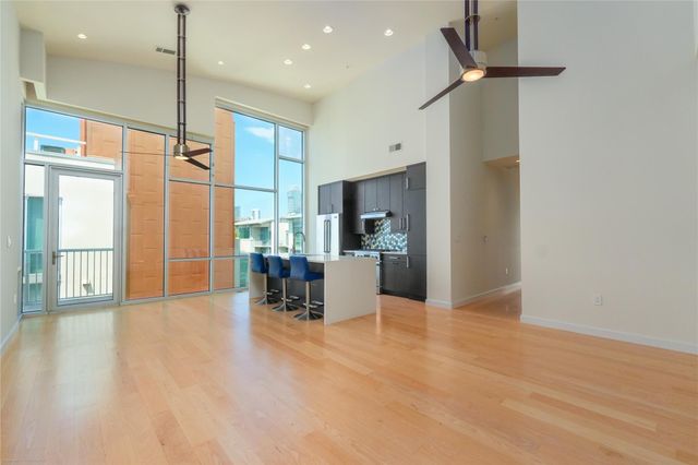 1600 Barton Springs RD 5601, Austin, TX 78704