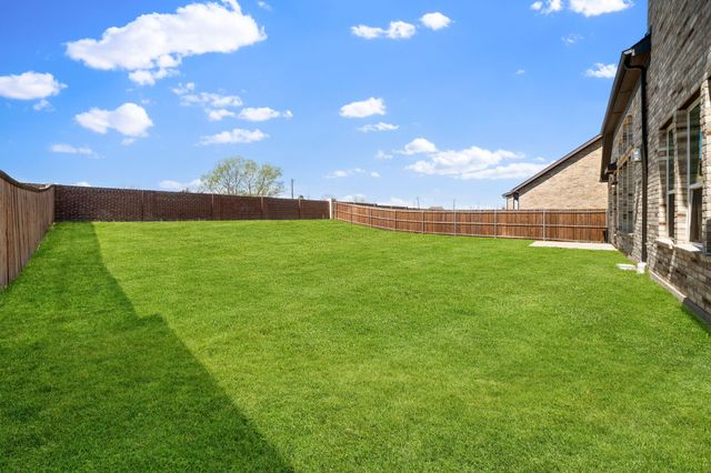 345 Elk Drive, Fate, TX 75189