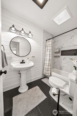 141 Rainier Street S, Buckley, WA 98321