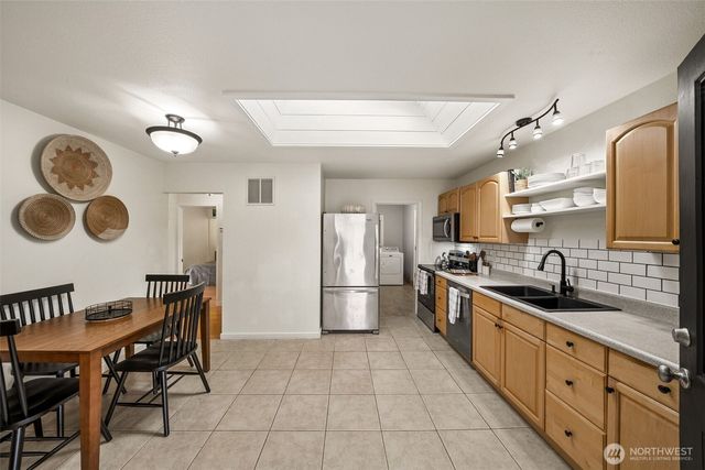 141 Rainier Street S, Buckley, WA 98321