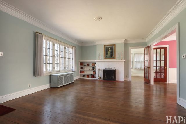 2356 Ashland Avenue, Evanston, IL 60201