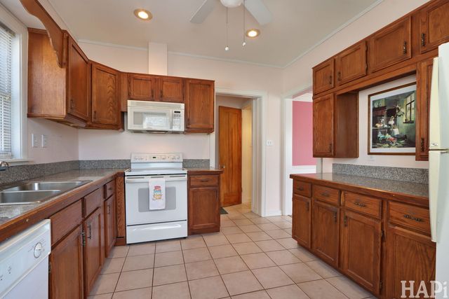 2356 Ashland Avenue, Evanston, IL 60201