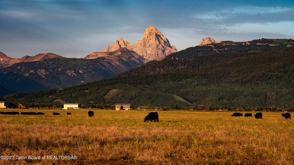 250 E 1750 N, Driggs, ID 83422 photo 13