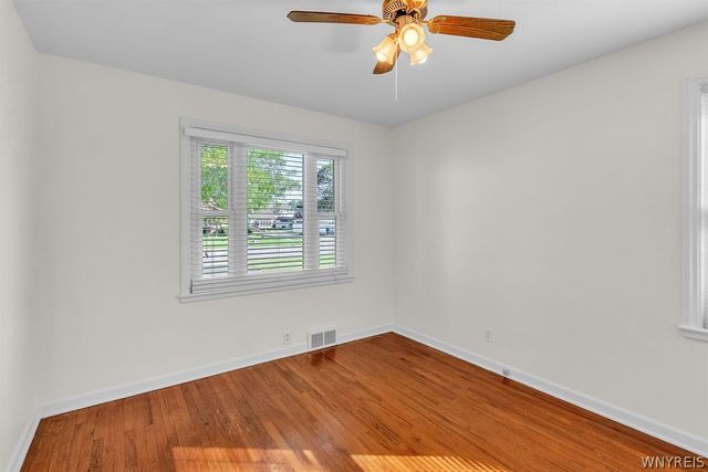 8217 Pershing Avenue, Niagara Falls, NY 14304