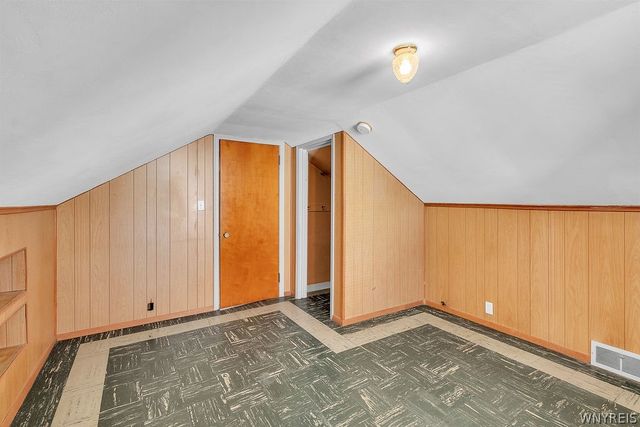 8217 Pershing Avenue, Niagara Falls, NY 14304