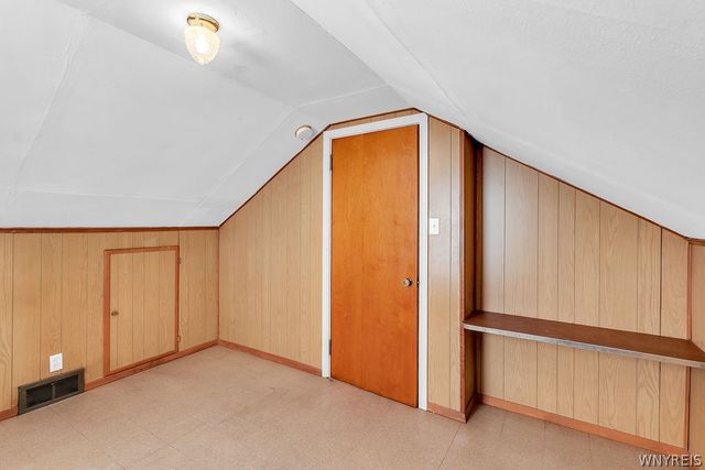 8217 Pershing Avenue, Niagara Falls, NY 14304