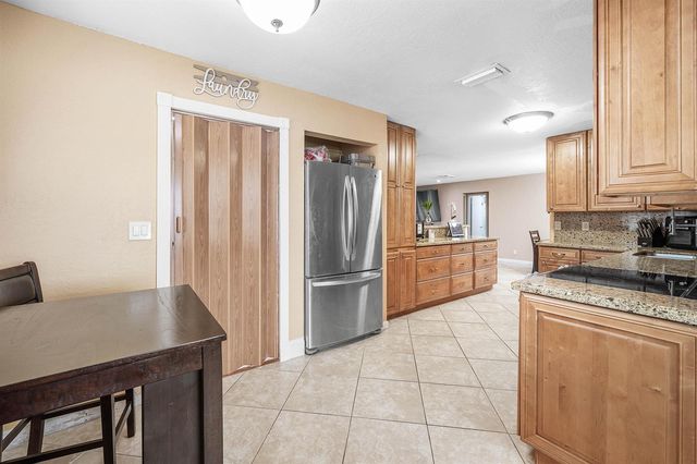 4901 NW 18th Avenue, Deerfield Beach, FL 33064