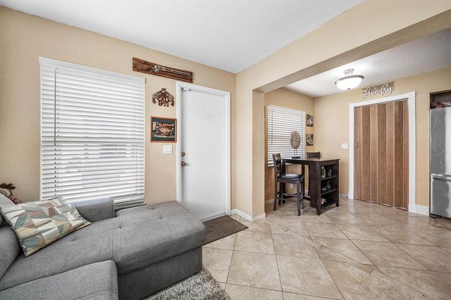 4901 NW 18th Avenue, Deerfield Beach, FL 33064