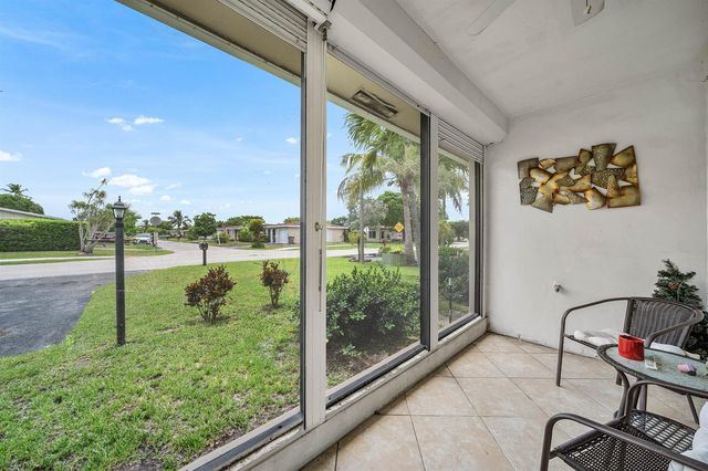 4901 NW 18th Avenue, Deerfield Beach, FL 33064
