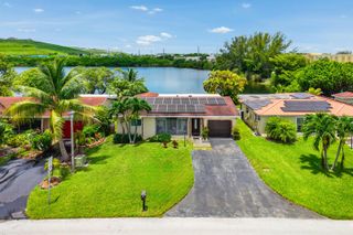4901 NW 18th Avenue, Deerfield Beach, FL 33064