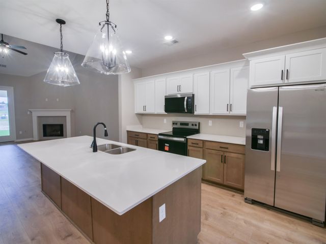 9597 COTTON FEED ST, Cordova, TN 38018