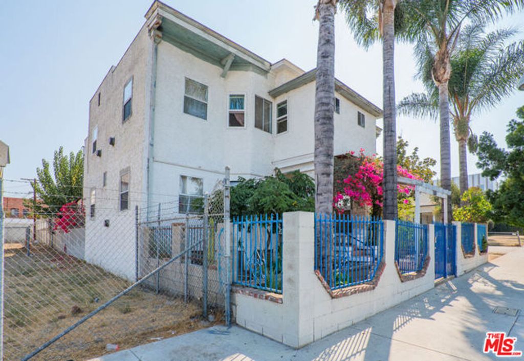 110 S Soto Street 6, Los Angeles, CA 90033