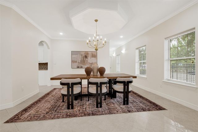 404 Moss Street, Houston, TX 77009