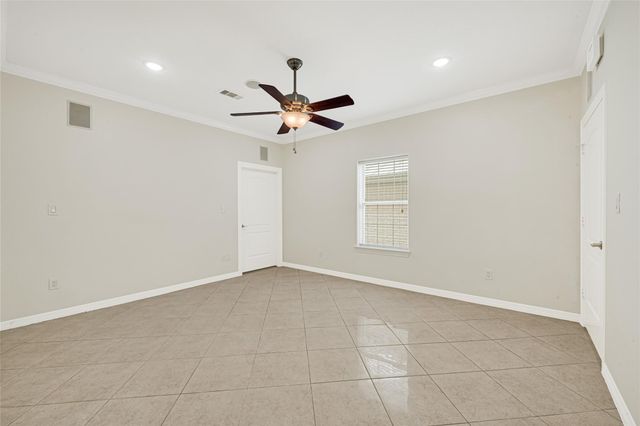 404 Moss Street, Houston, TX 77009