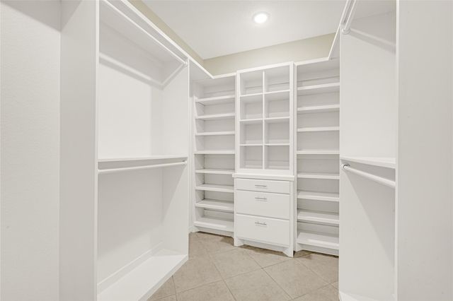 404 Moss Street, Houston, TX 77009