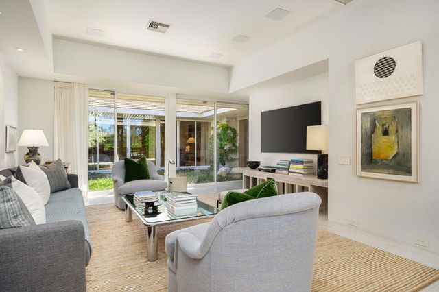 44 Fincher Way, Rancho Mirage, CA 92270