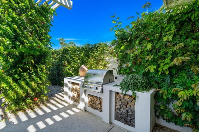 44 Fincher Way, Rancho Mirage, CA 92270