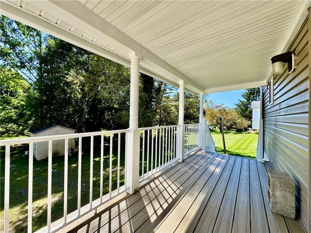 9 Daniel Street, Norwich, CT 06360