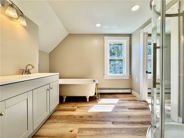 9 Daniel Street, Norwich, CT 06360