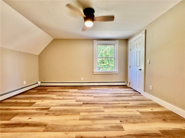 9 Daniel Street, Norwich, CT 06360