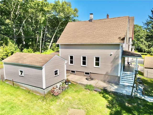 9 Daniel Street, Norwich, CT 06360