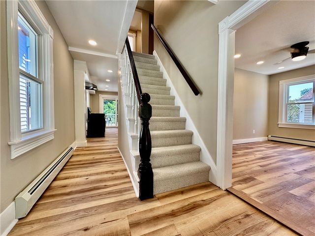 9 Daniel Street, Norwich, CT 06360