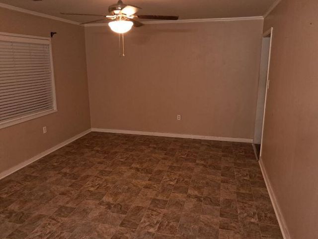 805 Duane St., Hattiesburg, MS 39401