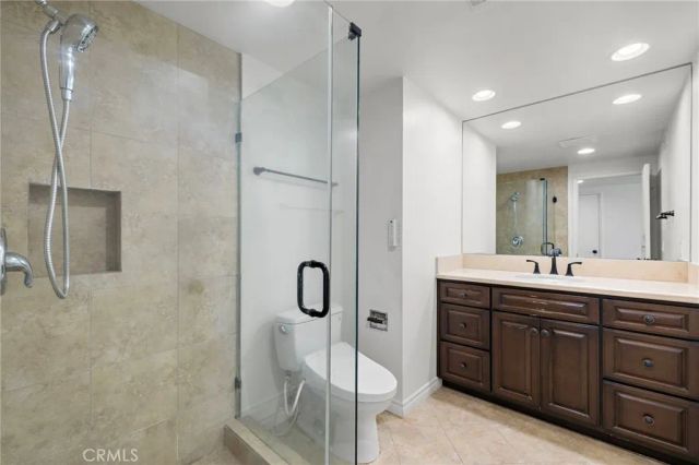 1523 E Baldwin, Orange, CA 92865