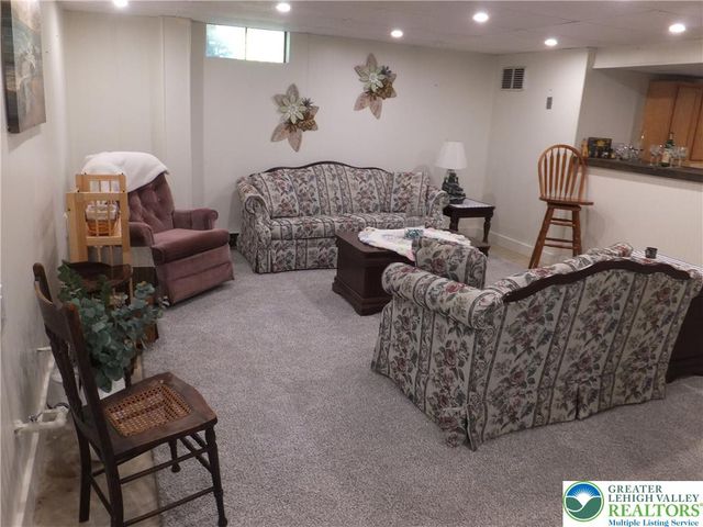 3360 South 2nd Street, Whitehall Twp, PA 18052