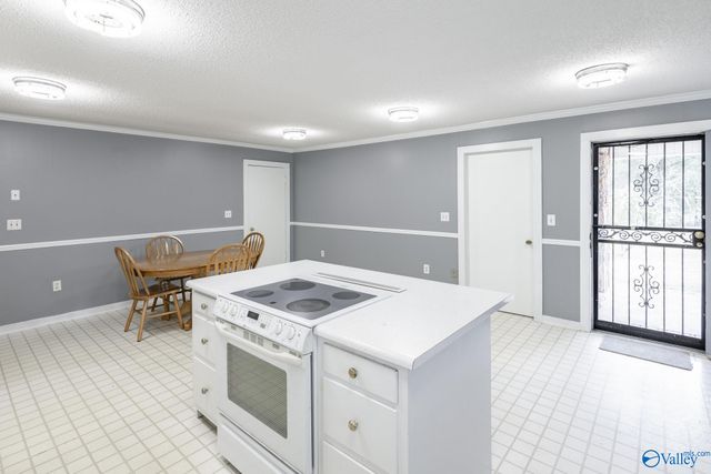 232 Kenny Clay Road, Somerville, AL 35670