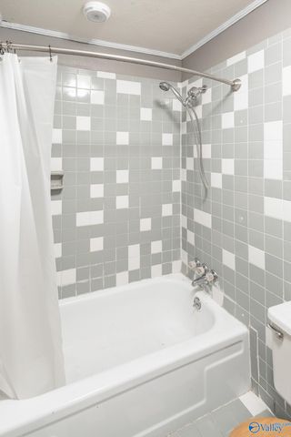 232 Kenny Clay Road, Somerville, AL 35670