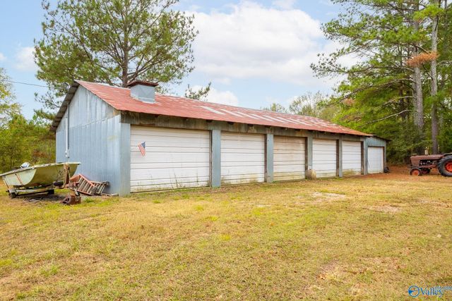 232 Kenny Clay Road, Somerville, AL 35670