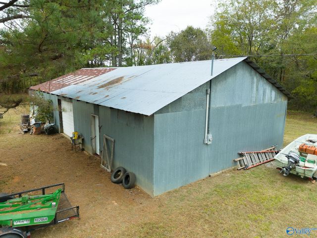 232 Kenny Clay Road, Somerville, AL 35670