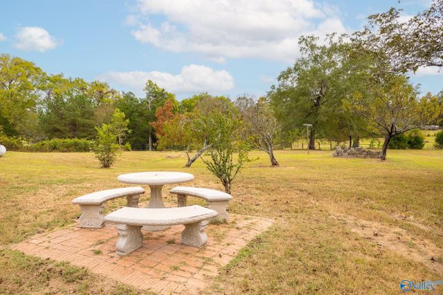 232 Kenny Clay Road, Somerville, AL 35670