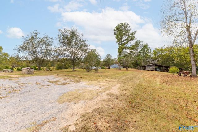 232 Kenny Clay Road, Somerville, AL 35670