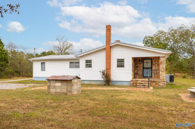 232 Kenny Clay Road, Somerville, AL 35670