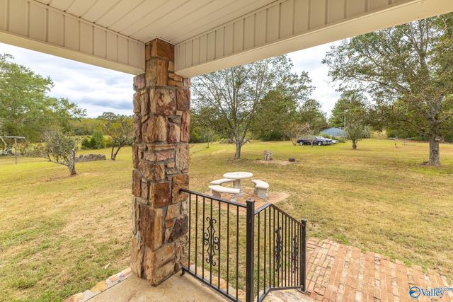 232 Kenny Clay Road, Somerville, AL 35670