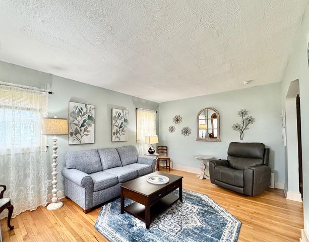 3014 20th Avenue, Rock Island, IL 61201