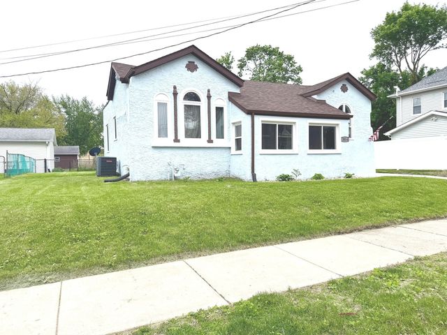 3014 20th Avenue, Rock Island, IL 61201