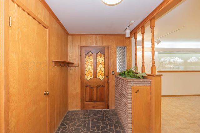 901 W Second Street, Claude, TX 79019