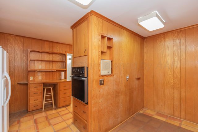 901 W Second Street, Claude, TX 79019