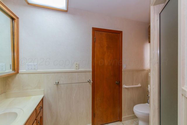 901 W Second Street, Claude, TX 79019