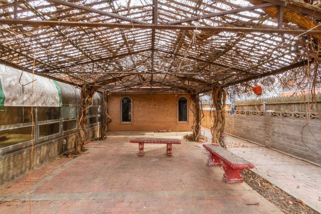 901 W Second Street, Claude, TX 79019