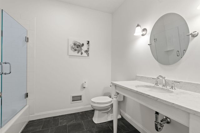 10 Emily Ln, Pembroke, MA 02359