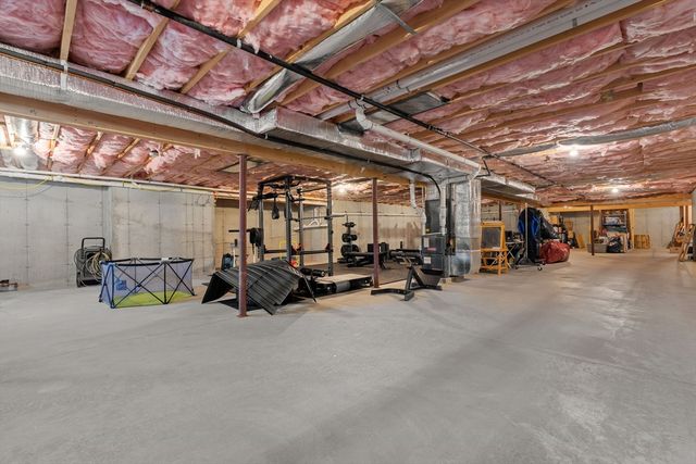 10 Emily Ln, Pembroke, MA 02359