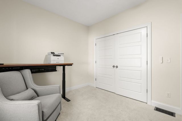 10 Emily Ln, Pembroke, MA 02359